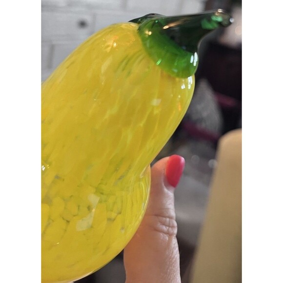 VTG Yellow Fused Blown Art Glass Pear Leaf Fruit Paperweight Mottled 4.75 - Picture 6 of 7